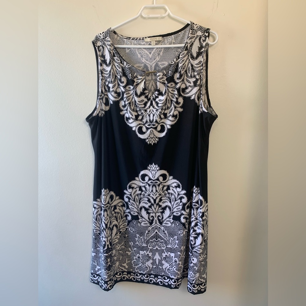 Hanni Black w Off White Summer Dress, Stretch, Lightweight, Loose Fitting